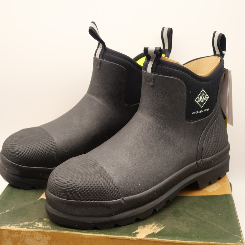 NEW MUCK Men's 9 Steel Toe  Chore Classic  Chelsea Boots Black